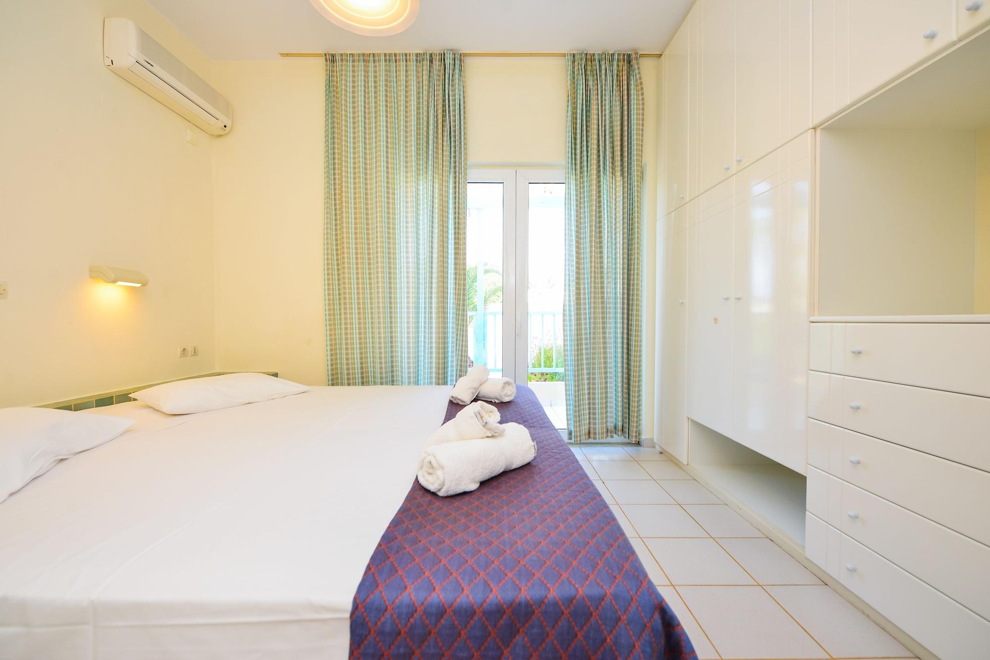 Golden Dream Apartments Anissaras Екстериор снимка