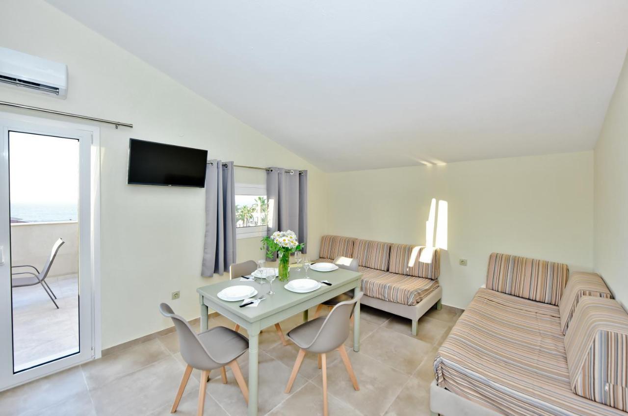 Golden Dream Apartments Anissaras Екстериор снимка