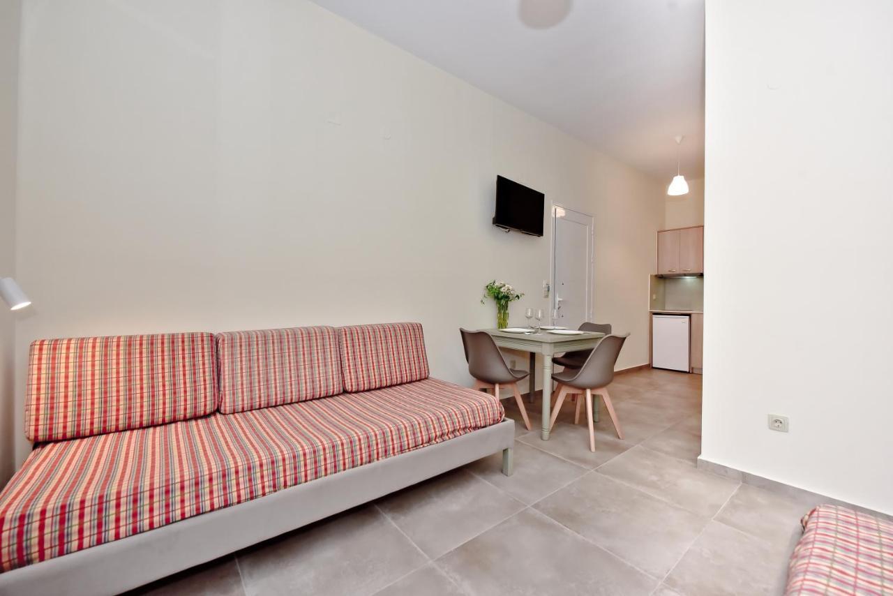 Golden Dream Apartments Anissaras Екстериор снимка