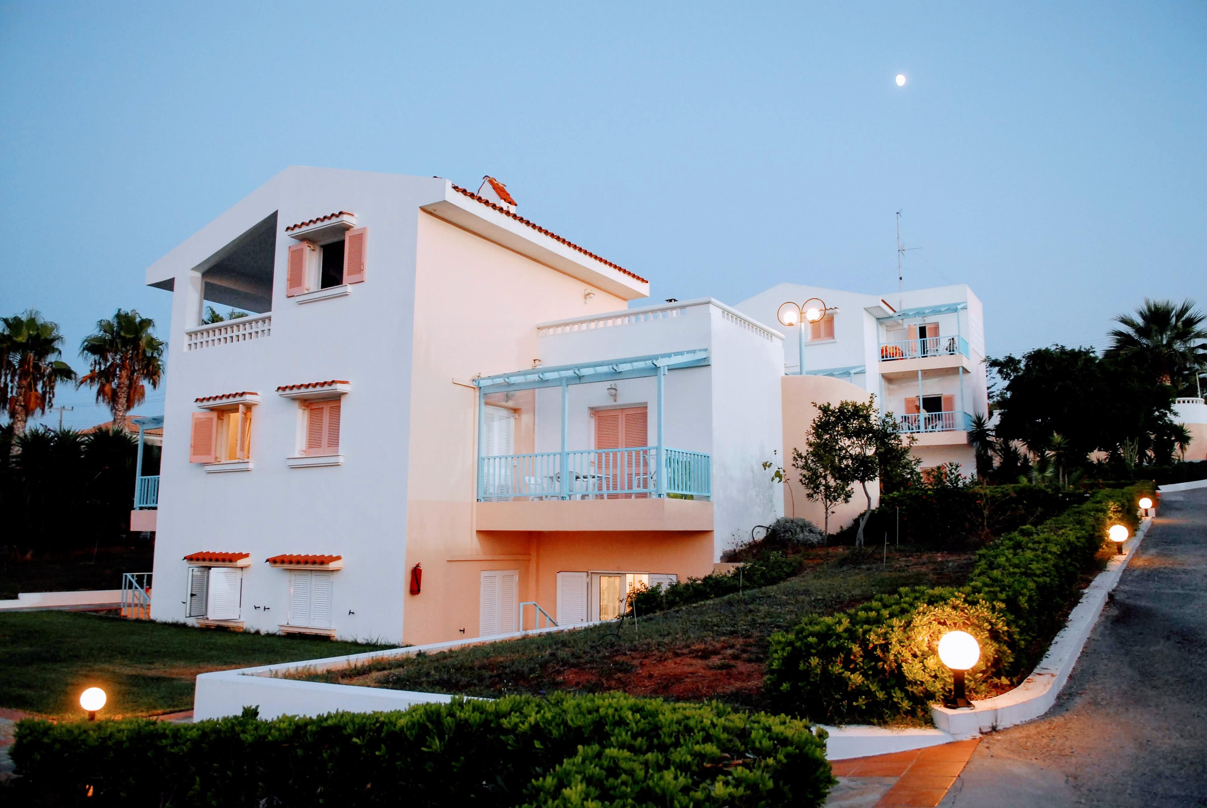 Golden Dream Apartments Anissaras Екстериор снимка